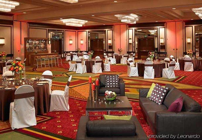 Отель Indianapolis Marriott East Ресторан фото